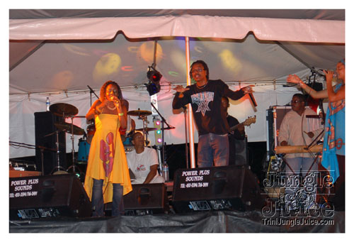 stlucia_food_rum_2007_sun-210