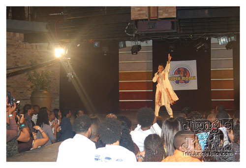 synergytv_supermodel_2007-073