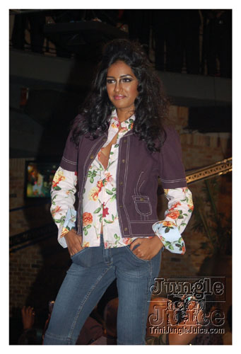 synergytv_supermodel_2007-082