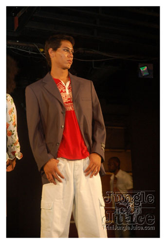 synergytv_supermodel_2007-099