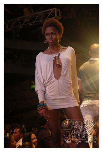 synergytv_supermodel_2007-119