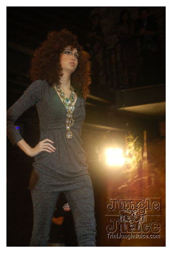 synergytv_supermodel_2007-163