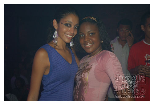 synergytv_supermodel_2007-208