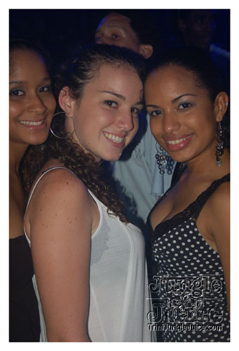 synergytv_supermodel_2007-214