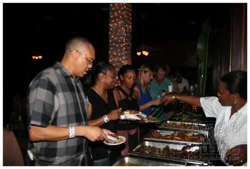 tempo_turns_2_vip-040