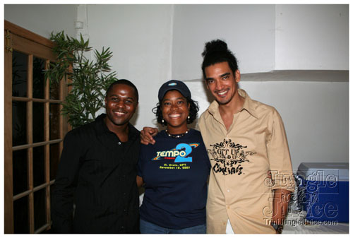 tempo_turns_2_vip-041