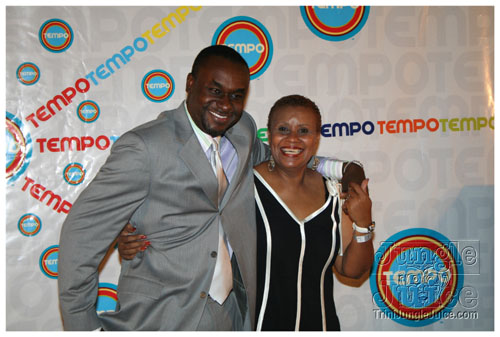 tempo_turns_2_vip-052