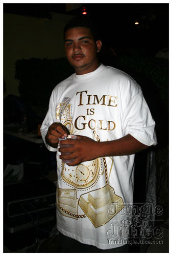 tempo_turns_2_vip-065