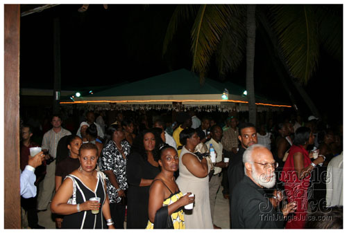 tempo_turns_2_vip-067