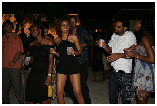 tempo_turns_2_vip-075