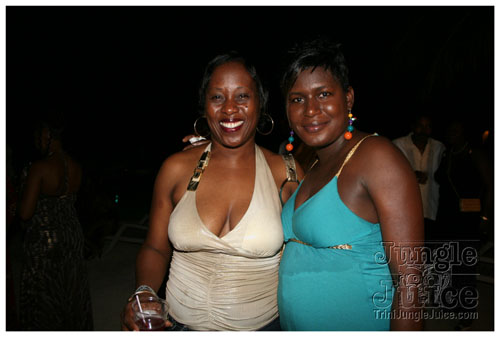 tempo_turns_2_vip-078