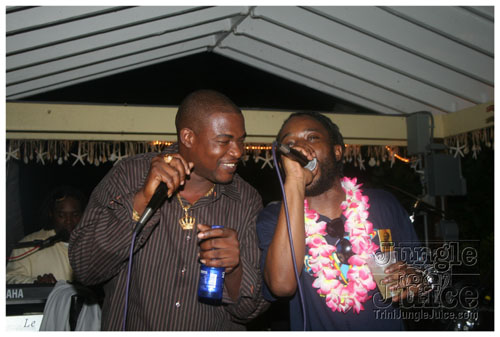 tempo_turns_2_vip-087