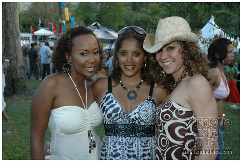 beach_house_carnival_2007-042