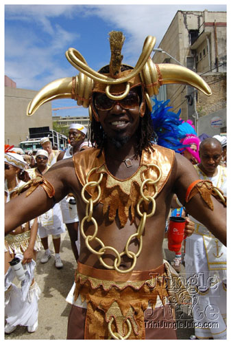 emm-tribe-tues07-019