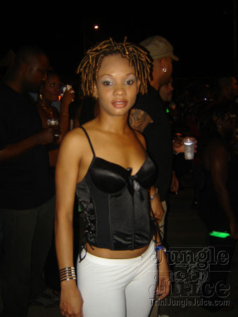 03-ews_carnivale_2007-11