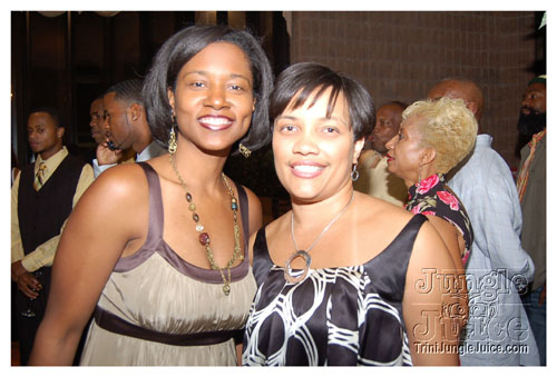 trini_revellers_fete_2k7-02