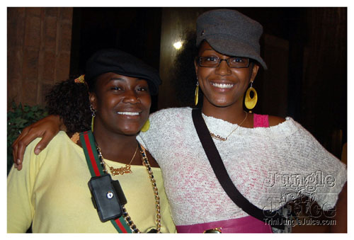 trini_revellers_fete_2k7-07