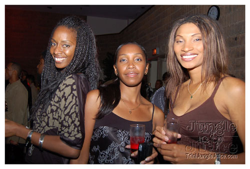 trini_revellers_fete_2k7-52