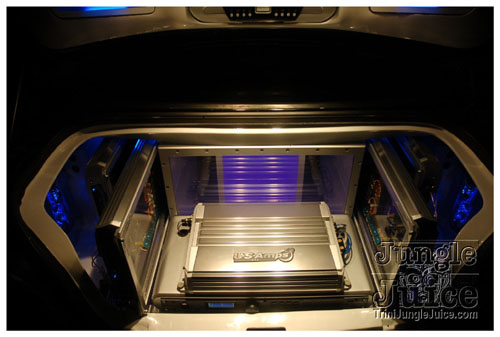 carshow_tobago_jul07-054