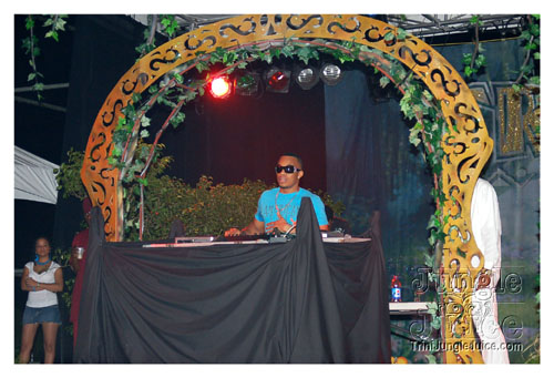 tribe_2k8_launch-089