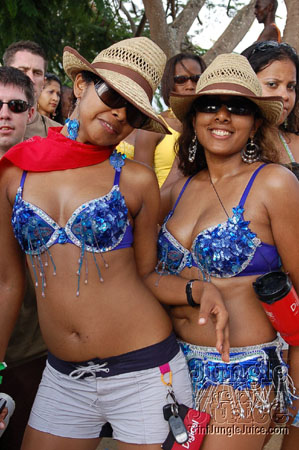 tribe_mon_2007_pt1-201