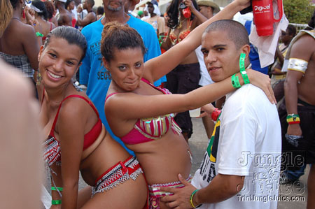 tribe_mon_2007_pt2-017