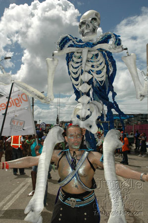 tribe_tue_2007_pt2-008