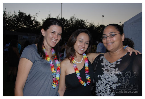 trini_luau_all_incl_2007-035