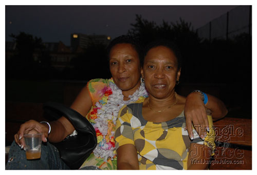 trini_luau_all_incl_2007-040