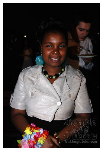 trini_luau_all_incl_2007-050