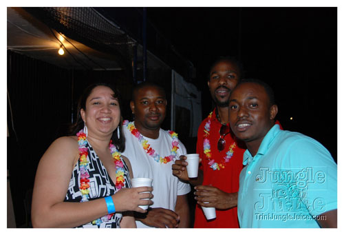 trini_luau_all_incl_2007-069