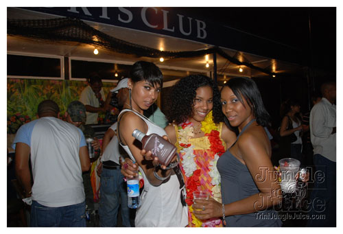 trini_luau_all_incl_2007-099