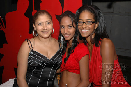 trini_posse_2007-002