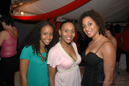 trini_posse_2007-003