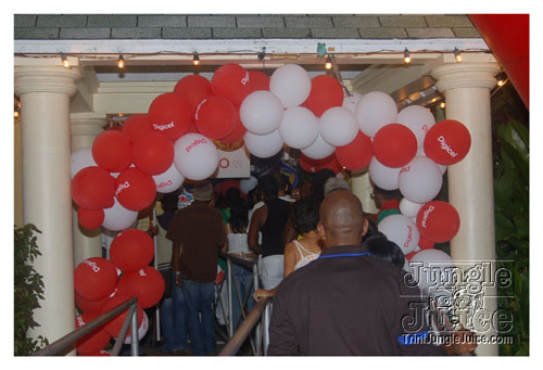 trini_revellers_2k8_launch-002