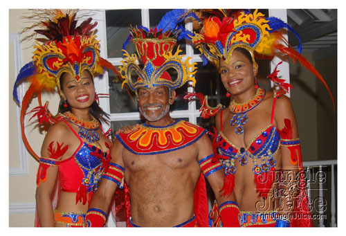 trini_revellers_2k8_launch-008