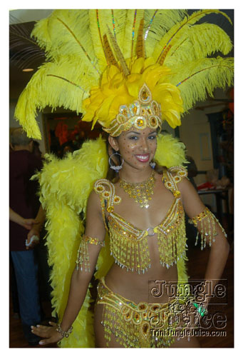 trini_revellers_2k8_launch-011