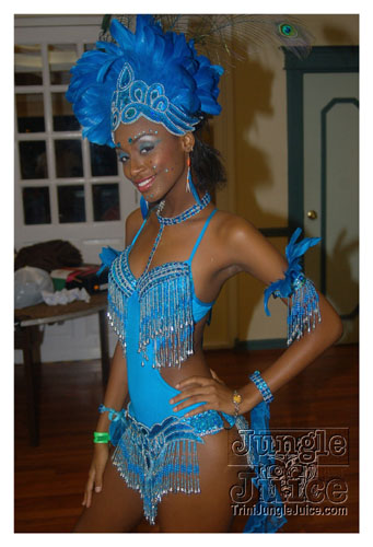 trini_revellers_2k8_launch-012