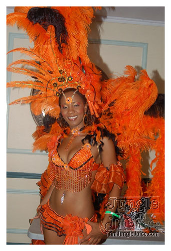 trini_revellers_2k8_launch-016