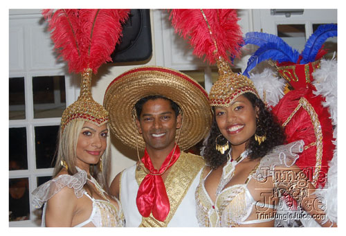 trini_revellers_2k8_launch-019