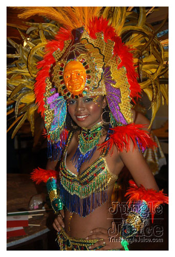 trini_revellers_2k8_launch-022