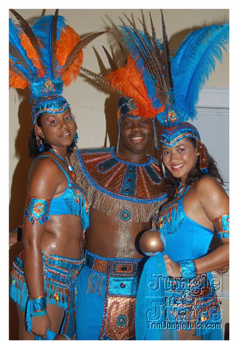 trini_revellers_2k8_launch-024