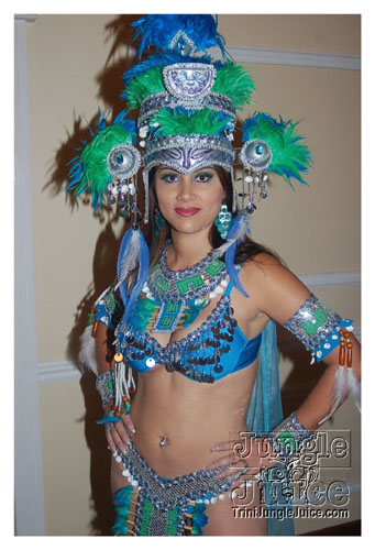 trini_revellers_2k8_launch-026