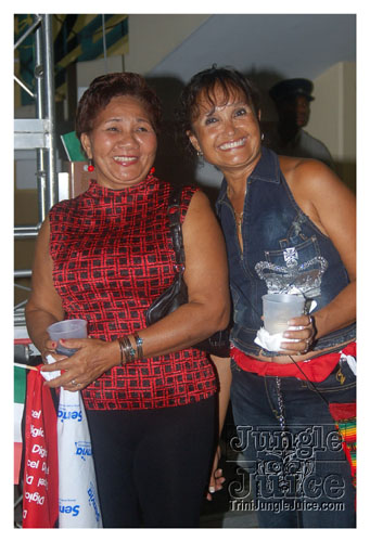 trini_revellers_2k8_launch-040