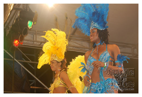 trini_revellers_2k8_launch-085