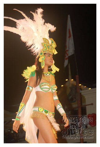 trini_revellers_2k8_launch-094