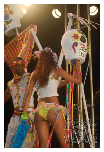 trini_revellers_2k8_launch-108