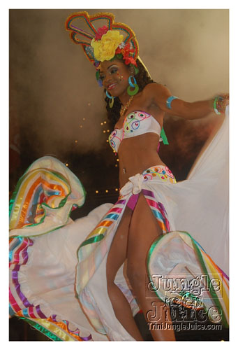 trini_revellers_2k8_launch-113