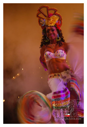 trini_revellers_2k8_launch-114