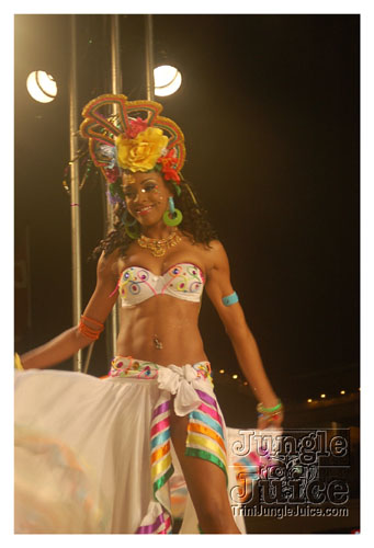 trini_revellers_2k8_launch-118